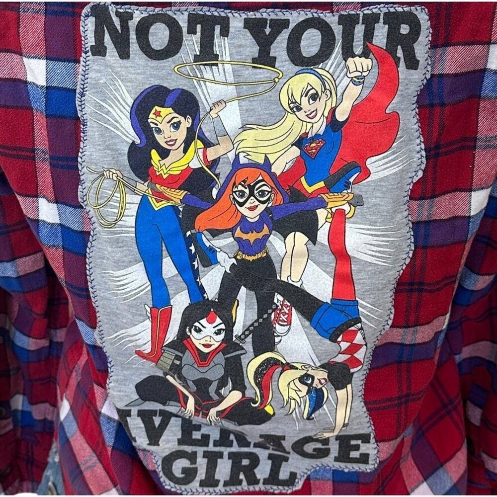 Wonder Woman Supergirl Plaid Flannel Shirt Kids SIZE 14 Unique DC Comics Batgirl - Picture 2 of 5